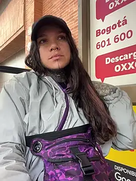 Snapshot of Lilmarieee chatting on 01/31/25, 05:21 Lilmarieee online show from 01/31/25, 05:21