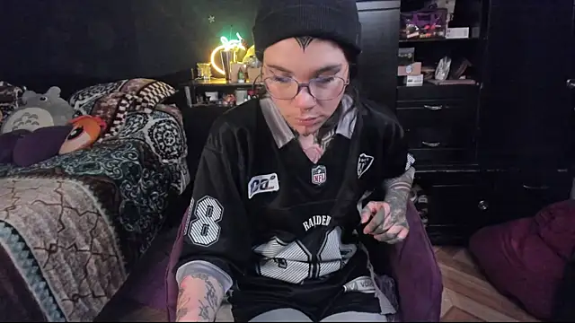 Snapshot of Lilmarieee chatting on 02/11/25, 09:46 Lilmarieee online show from 02/11/25, 09:46