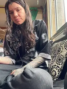 Snapshot of Lilmarieee chatting on 02/25/25, 07:58 Lilmarieee online show from 02/25/25, 07:58