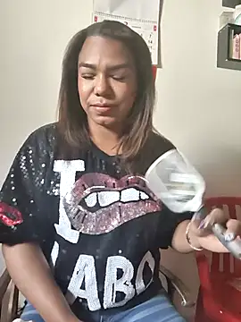 NatiBrunet online show from 02/15/26, 07:32