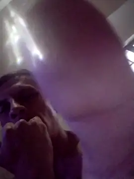 landy20cm online show from 03/16/26, 03:38