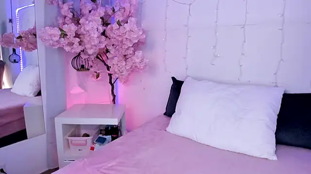 AMMY-CAMM online show from 11/06/25, 09:05