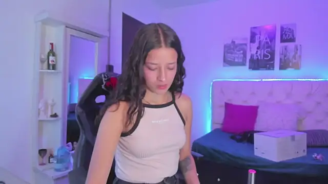 Amaia Daniells online show from 12/11/24, 03:24