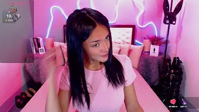 Snapshot of tanGINAmoe chatting on 01/29/25, 07:04 tanGINAmoe online show from 01/29/25, 07:04