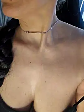 Kimi  online show from 03/09/25, 09:57