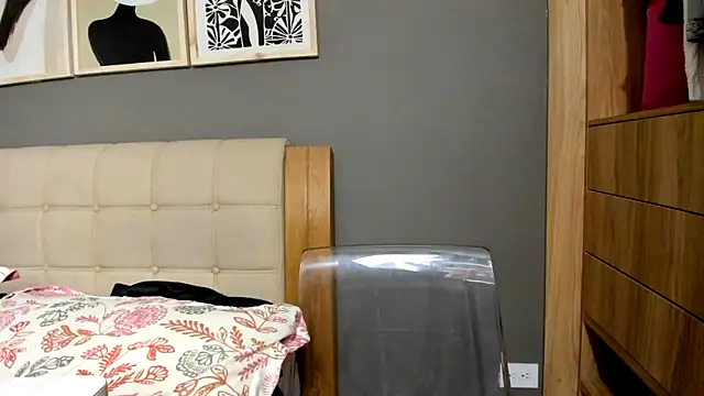 Ash milk online show from 05/21/26, 02:07