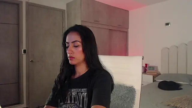 Brown skin11 online show from 01/06/26, 09:07