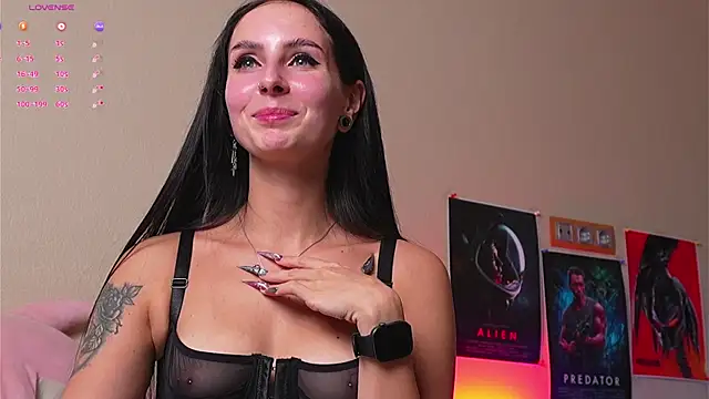 YaraAveiri online show from 11/29/25, 09:34