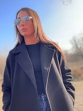 YOUR-KARINA online show from 12/05/24, 08:00