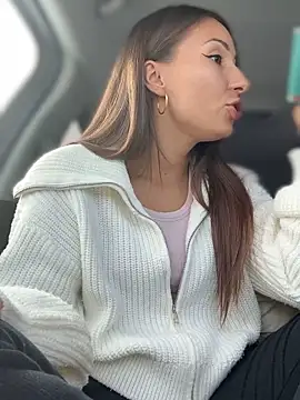 YOUR-KARINA online show from 01/23/25, 06:49