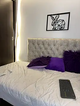 mariam hill online show from 02/19/25, 06:54