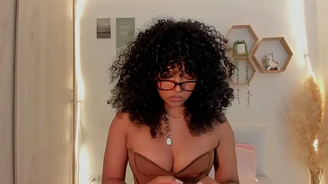 mariam hill online show from 07/11/26, 07:05