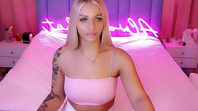 AllwaysHotJ online show from 12/15/24, 03:24