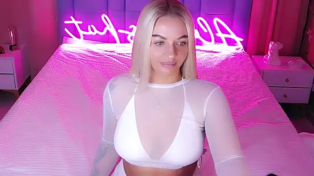 AllwaysHotJ online show from 11/03/25, 02:13