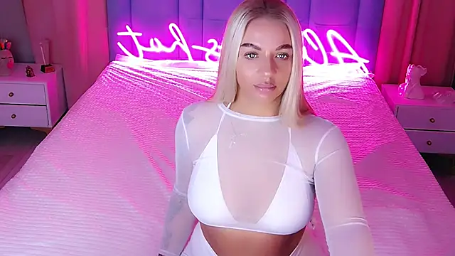 AllwaysHotJ online show from 11/04/25, 02:10