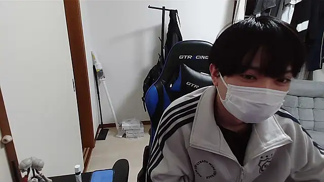 pychan online show from 03/01/26, 12:18