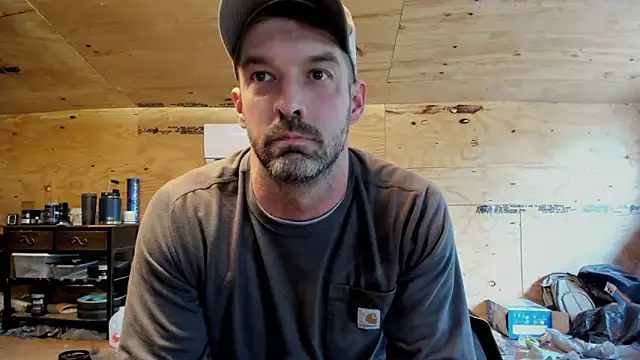 Snapshot of Kenny_Kyle chatting on 01/30/25, 08:31 Kenny Kyle online show from 01/30/25, 08:31