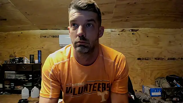 Snapshot of Kenny_Kyle chatting on 02/09/25, 03:11 Kenny Kyle online show from 02/09/25, 03:11