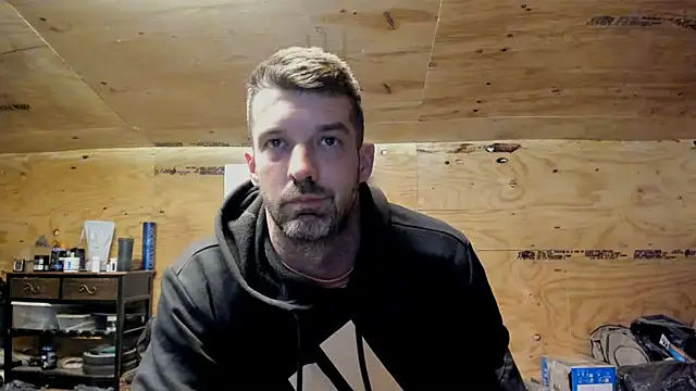 Snapshot of Kenny_Kyle chatting on 02/12/25, 02:14 Kenny Kyle online show from 02/12/25, 02:14