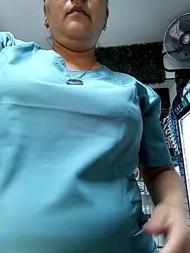 Gatubela212 online show from 04/05/26, 10:07