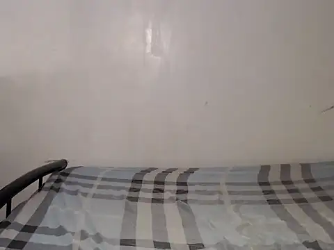 Snapshot of cum2mama chatting on 10/14/25, 09:10 cum2mama online show from 10/14/25, 09:10