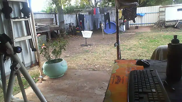 Snapshot of herbie010666 chatting on 08/03/26, 04:22 herbie010666 online show from 08/03/26, 04:22