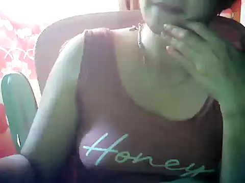ashlylove25 online show from 06/01/26, 01:29