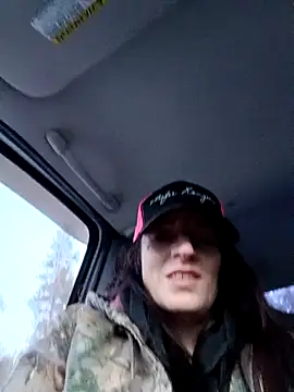 khloebanques online show from 12/19/24, 12:13