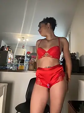 Lauyako online show from 11/18/25, 08:52