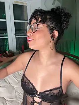 Lauyako online show from 02/27/26, 09:04