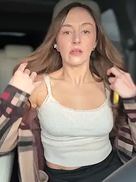 lunagirl13 online show from 02/12/26, 11:44