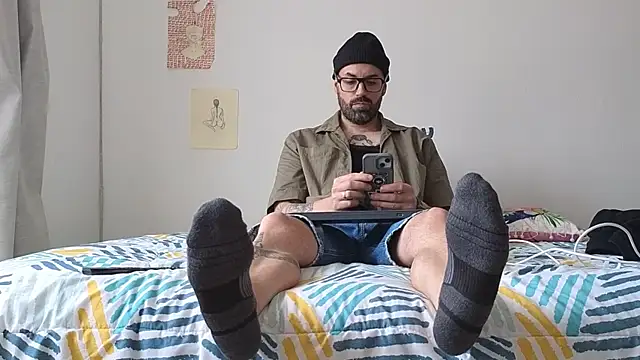 Snapshot of MattxFeet chatting on 05/07/26, 08:36 MattxFeet online show from 05/07/26, 08:36