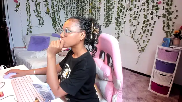 violeta milleer online show from 03/13/26, 06:47