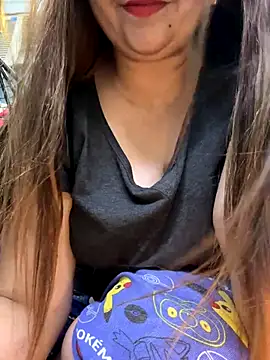 Preet Kaur 69 online show from 09/26/25, 07:07