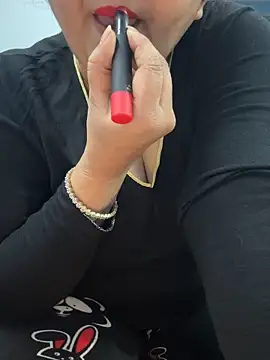 Preet Kaur 69 online show from 12/18/25, 06:25