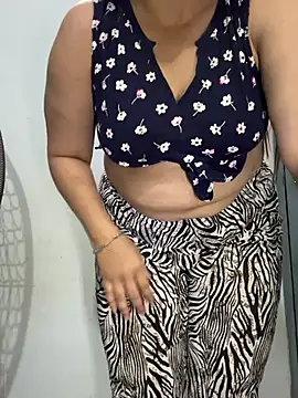 Preet Kaur 69 online show from 03/31/26, 06:08