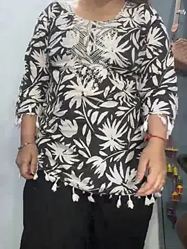 Preet Kaur 69 online show from 04/01/26, 06:27