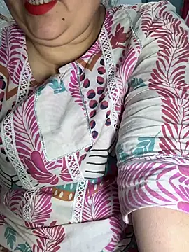 Preet Kaur 69 online show from 04/10/26, 06:56