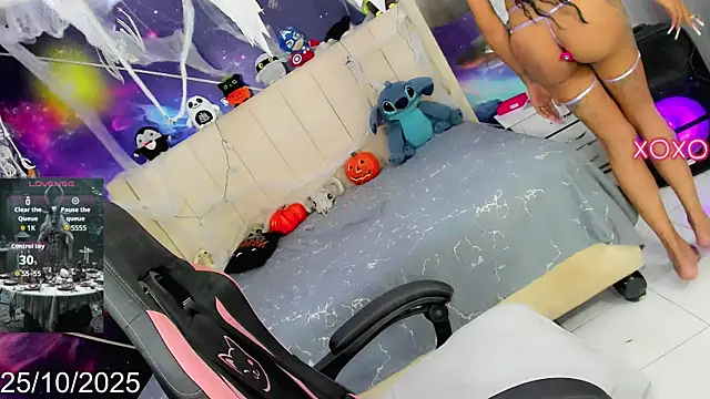 Nella Dolls online show from 10/25/25, 09:28