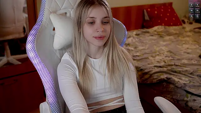 ho1yho1e online show from 01/14/26, 07:08