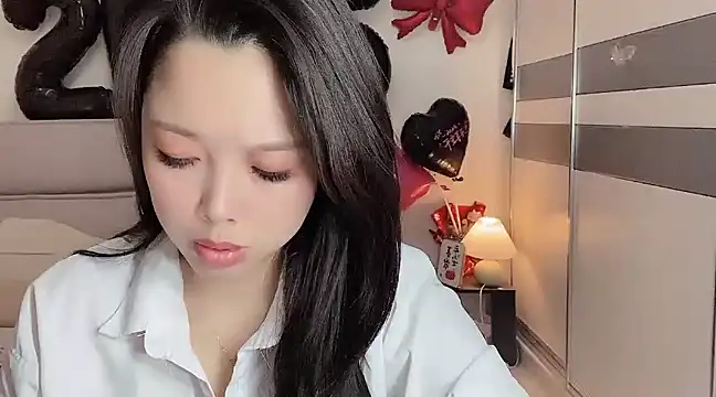 kk lele online show from 02/06/25, 04:21