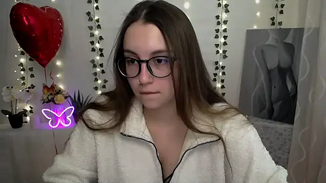 SweetPrincess  online show from 02/17/25, 06:42