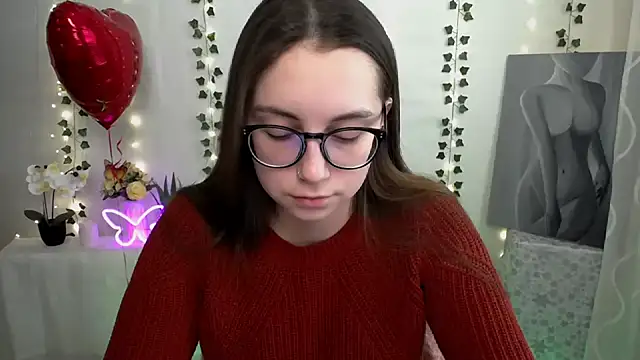 SweetPrincess  online show from 02/18/25, 07:32