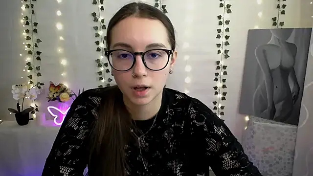 SweetPrincess  online show from 03/21/25, 10:28