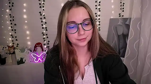 SweetPrincess  online show from 10/21/25, 05:52