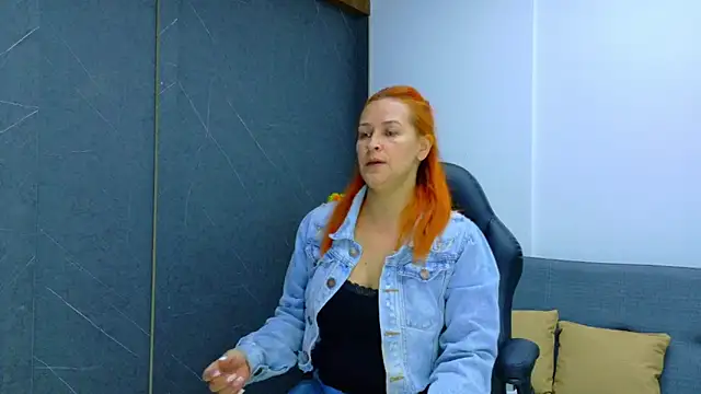 Britney taylor  online show from 01/12/26, 07:08