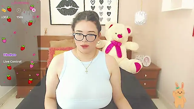 Snapshot of miss_linda_ chatting on 01/17/25, 07:49 miss linda online show from 01/17/25, 07:49
