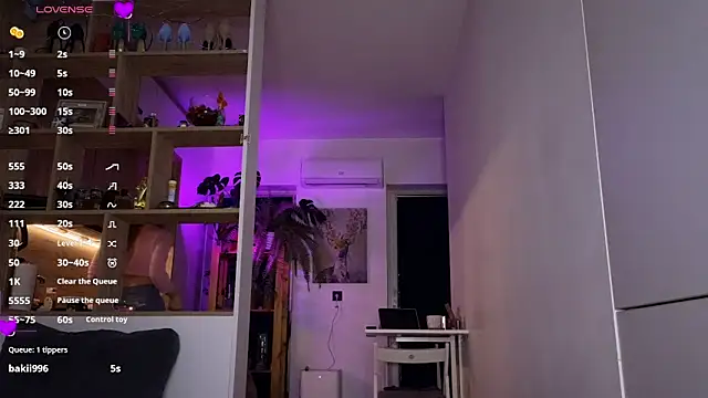  alleyesonme  online show from 11/29/25, 04:21