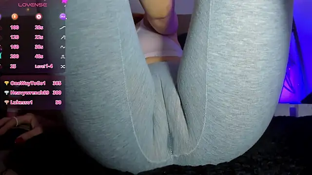 ADELINA CONTE online show from 03/21/25, 10:28