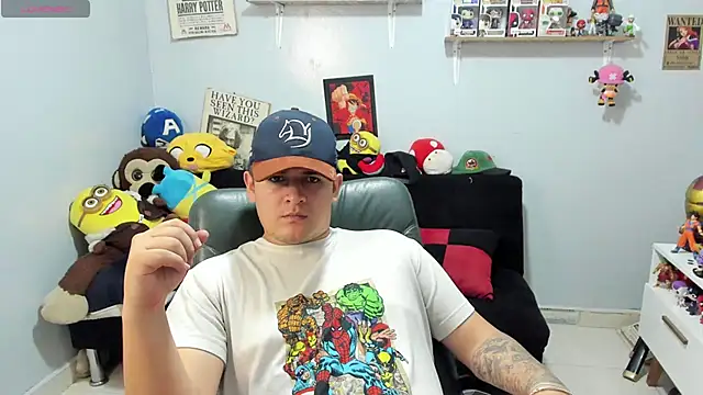 Snapshot of ney_22 chatting on 07/11/26, 02:47 ney 22 online show from 07/11/26, 02:47